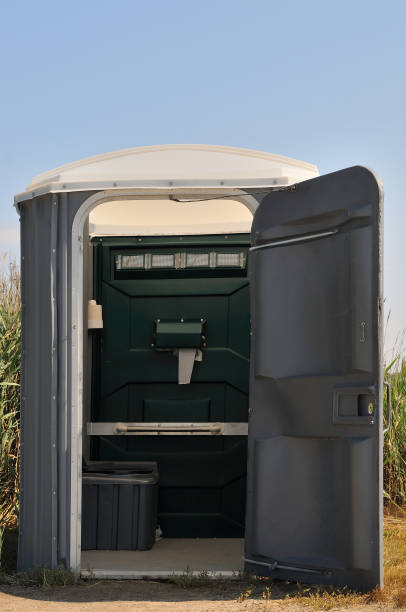 Best Sanitation services for porta potties  in Salem, IL