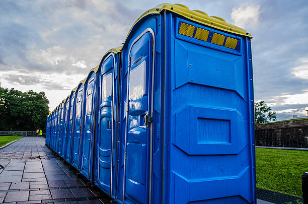 Best Portable restroom trailer rental  in Salem, IL